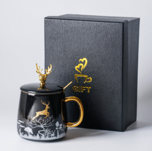 kalėdinis keraminis puodelis elnias