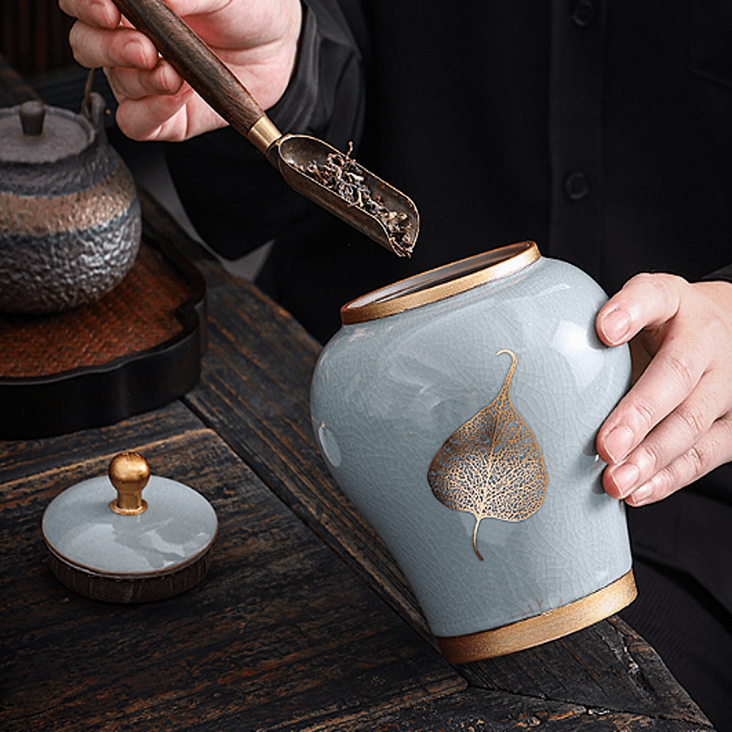 dekoruotas turkio spalvos keraminis indas