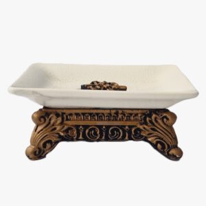 Keraminė muilinė auksinėmis detalėmis