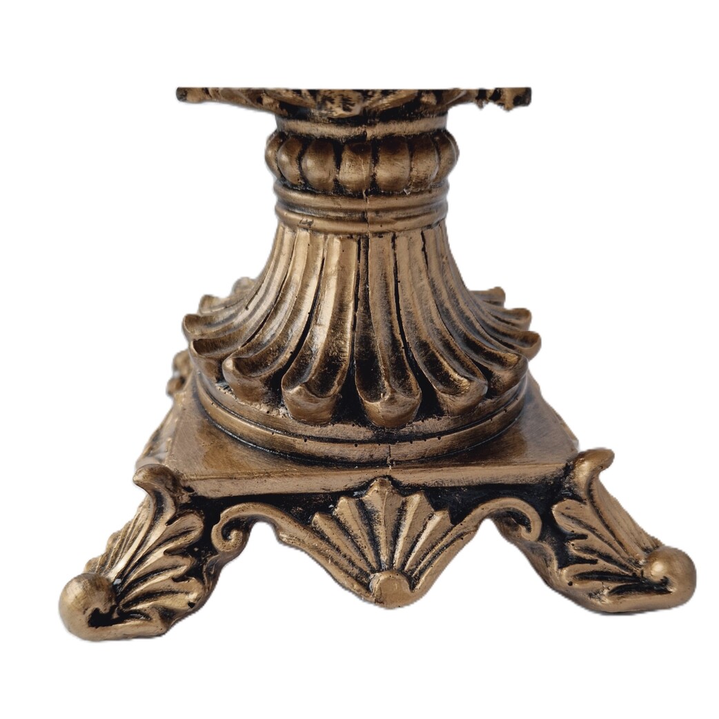 vaisių vazos auksinė kojelė